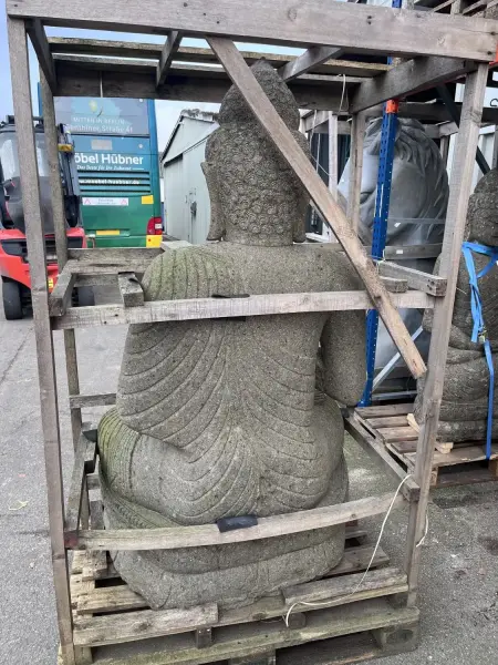 Artikelbild 6 des Artikels “Seated Buddha, 170cm high, natural green “